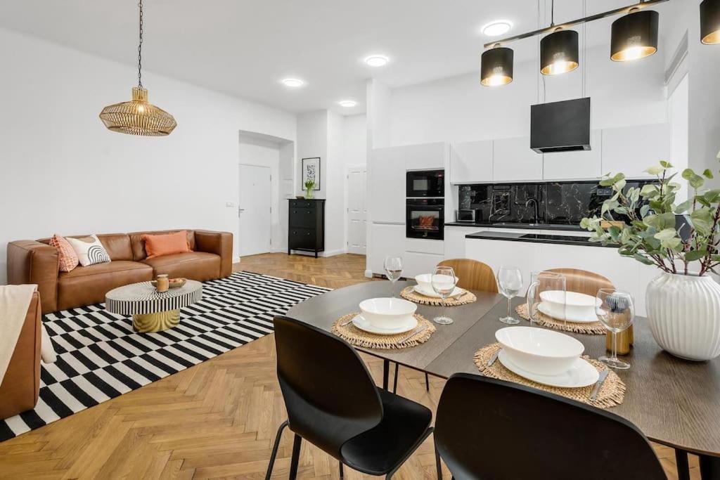 Stylovy Apartman V Centre Mesta Братислава Экстерьер фото
