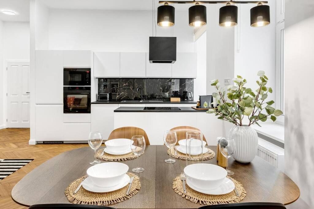 Stylovy Apartman V Centre Mesta Братислава Экстерьер фото